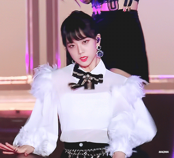 블랙핑크 지수 섹시한 모습 | 인스티즈