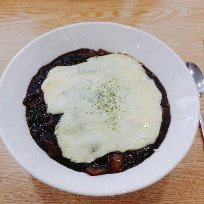 호불호 제법 갈리는 짜장면 | 인스티즈