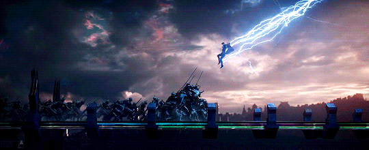 토르:라그나로크 에서 많은 사람들이 최애씬으로 꼽는 장면 3 | 인스티즈