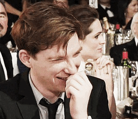 너드미 뿜뿜이었다가 점점 더 잘생겨지는 아일랜드 출신 배우.jpgif | 인스티즈