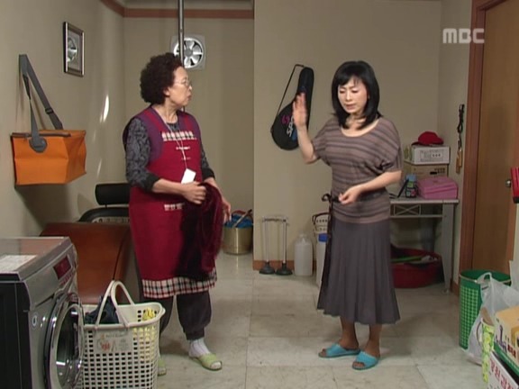 [거침없이하이킥] 박해미 앞에서 온순해진 민용이 ㅋㅋㅋㅋㅋ.jpg | 인스티즈