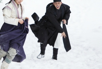 [고르기] 오갈데 없는 여시와 함께 있어줄 사람을 골라보자 | 인스티즈
