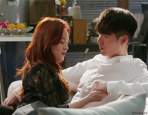 드라마 역사상 길이 남을 것 같은 키스신.gif | 인스티즈