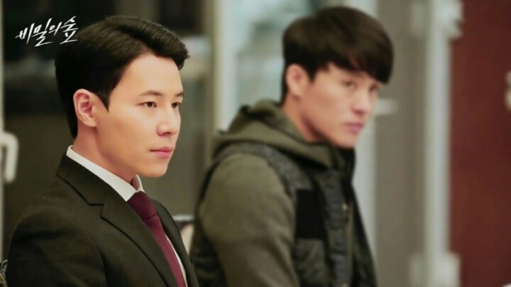 비밀의 숲 윤과장 볶과장이라고 불리우게된 볶음밥 비화 | 인스티즈