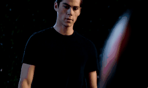 처음보는 사람이랑 연애상담 하다가 같이 자버렸어요.gif | 인스티즈