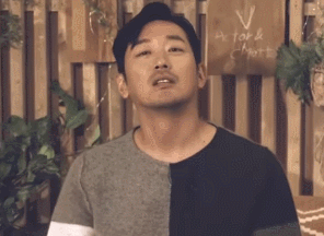 빼박 하정우가 시켰다 vs 진짜 몰라서 저렇게 했다.gif | 인스티즈