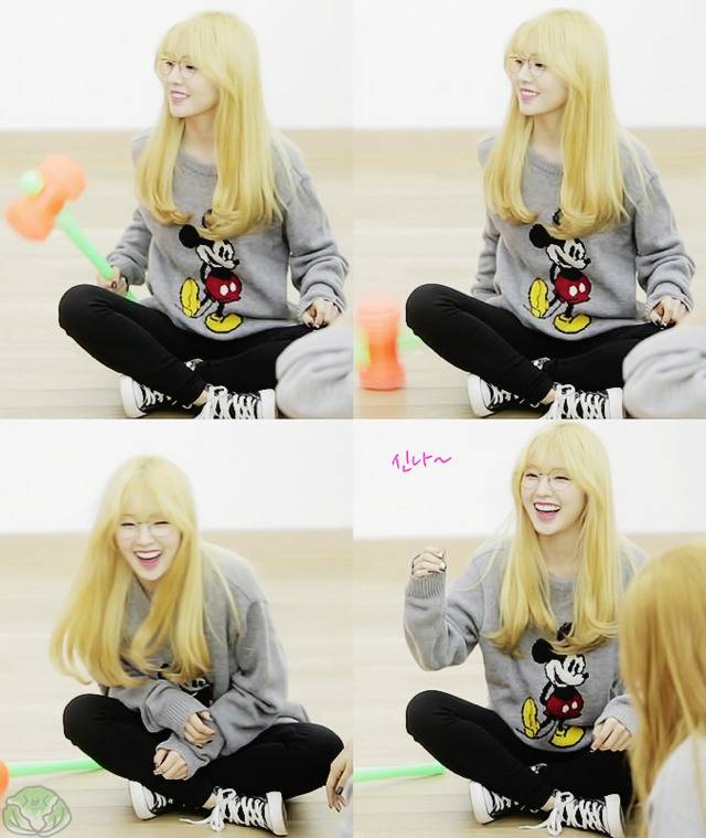 레드벨벳 아이린 눈웃음 | 인스티즈