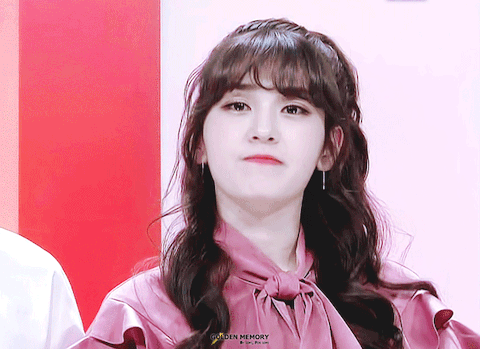 여자아이돌이랑 눈이마주친다면(2) | 인스티즈