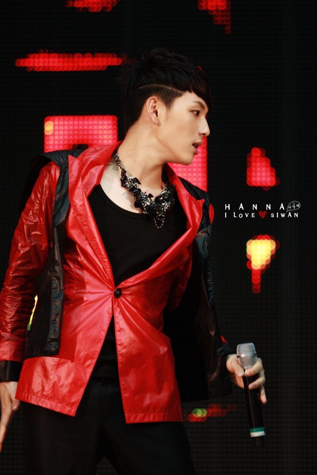 아이돌로 보는 스타일링의 중요성 (다소 극단적임 주의) | 인스티즈