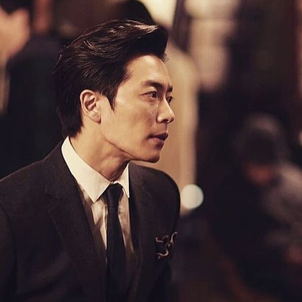 여초카페에서 가장 핫한 남자연예인 ㄷㄷㄷㄷ.jpg | 인스티즈