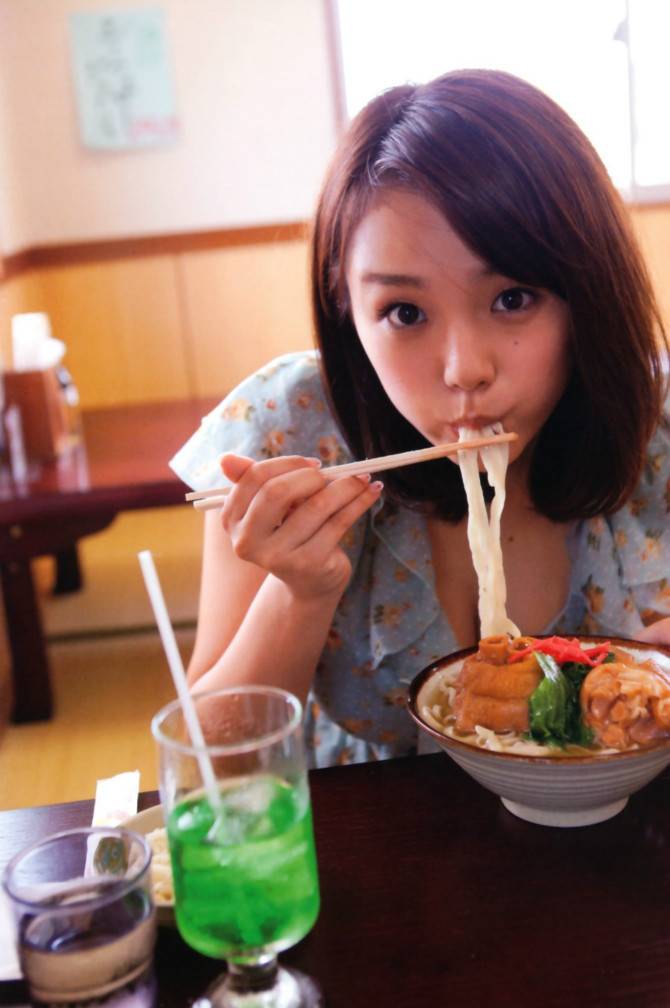 잘먹는 시노자키 아이.jpg | 인스티즈