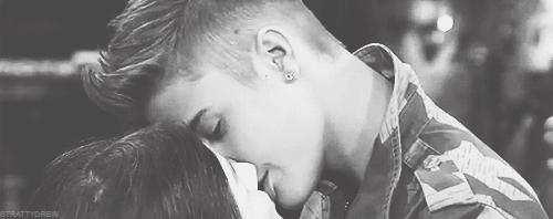 사실적인 프렌치키스를 보여주는 영화 속 장면들 | 인스티즈