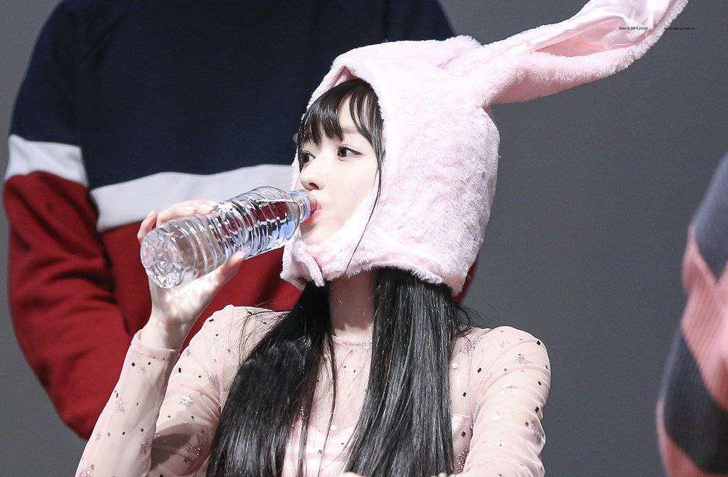 팬때문에 눈물 흘린 오마이걸 유아.jpg | 인스티즈