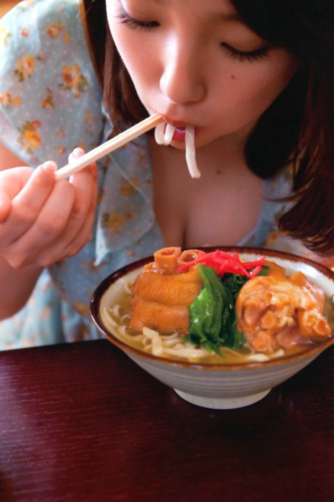 잘먹는 시노자키 아이.jpg | 인스티즈