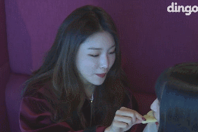 청하랑 PC방 데이트하는 여덕.gif | 인스티즈