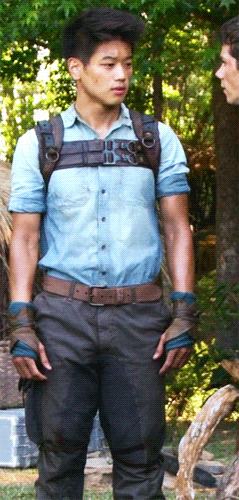 흔한 남자배우가 결혼후에 생긴 습관.gif | 인스티즈