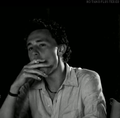 담배 피우고 싶어지는 짤 | 인스티즈