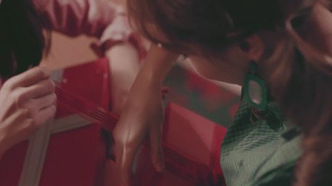 사랑노래에서 대놓고 나 언니 좋아!! 하는 뮤비 | 인스티즈