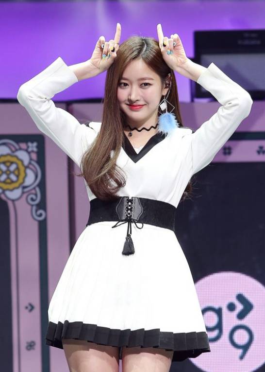 과거에 같은 그룹이었던 아이유와 구구단 미미 | 인스티즈