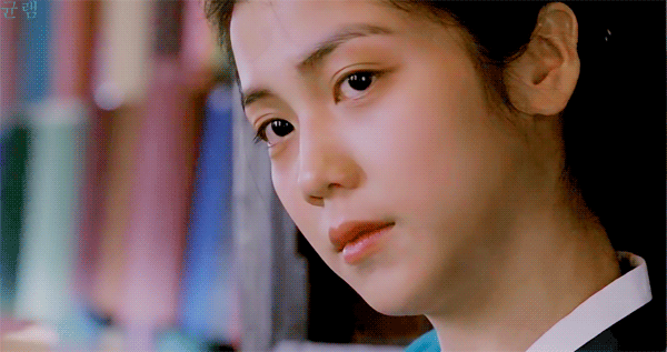 [고르기] 일방적 사랑에 지쳐 떠나겠다는 연하남을 붙잡는 연상녀 조합 고르기 | 인스티즈