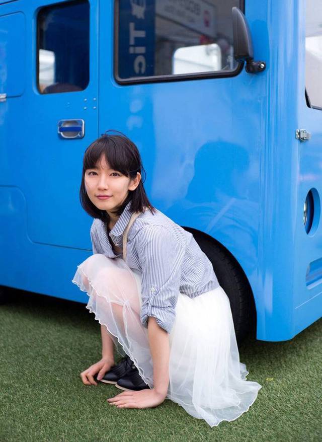 노출 안해도 짱예인 요시오카 리호 | 인스티즈