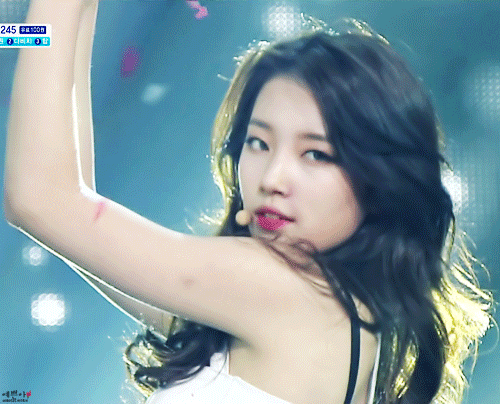 청순한 수지.gif | 인스티즈