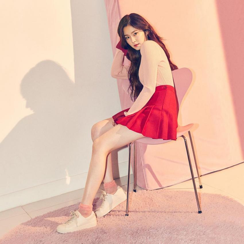 신발 모델 아이린.gif | 인스티즈