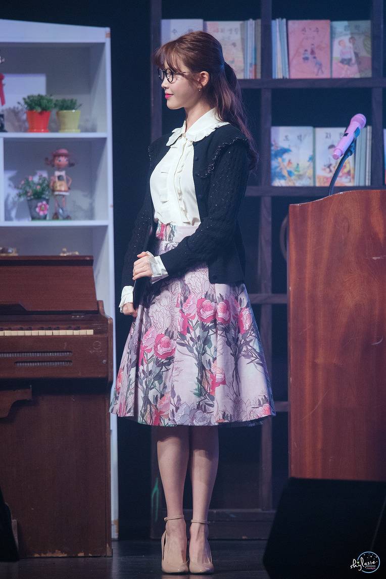 아이유 선생님.jpg | 인스티즈