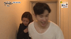 요가 강사님이 맨날 긴 옷만 입고 수업을 하세요;.gif (움짤多) | 인스티즈