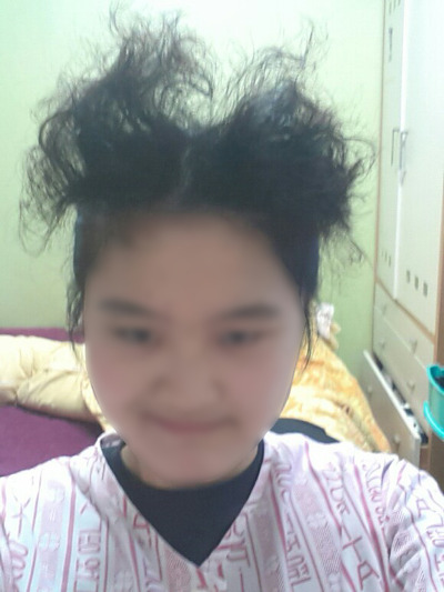 여고생의 집에서 하는 앞머리파마 | 인스티즈