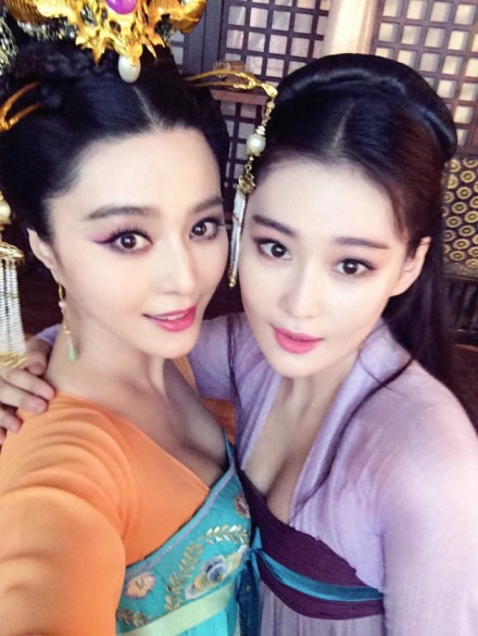 판빙빙이 얼마나 화려하게 생겼는지 실감나는짤.jpg | 인스티즈