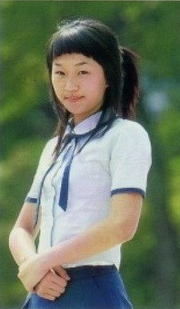 전형적인 중고딩때 일진 무리중에 꼭 있는 애들 (무릎꿇고들어오시긔) | 인스티즈