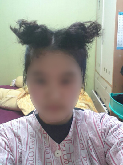 여고생의 집에서 하는 앞머리파마 | 인스티즈