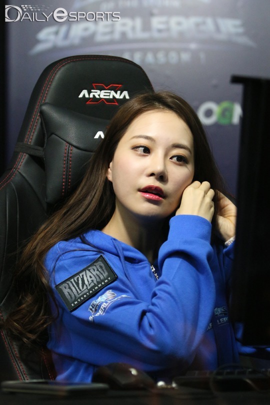 민티크 대표 아옳이 김민영.gif | 인스티즈