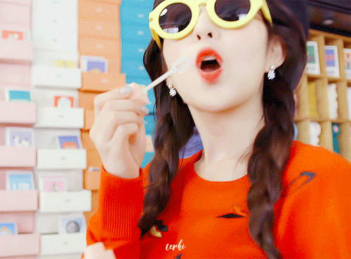 신발 모델 아이린.gif | 인스티즈