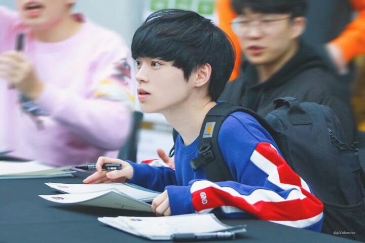 [오버워치] 오버워치 시작하고 싶은 충동 만들어 주는 잘생긴 오버워치 프로게이머들 | 인스티즈