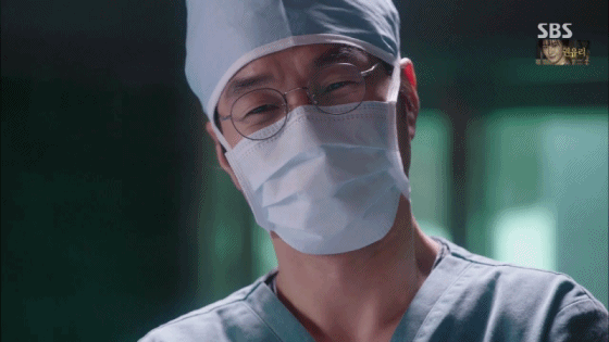 멜로 1도 없는 캐릭인 줄 알았는데 번외편에서 첫사랑 보고 정신 못차림 연기하는 한석규.GIF | 인스티즈