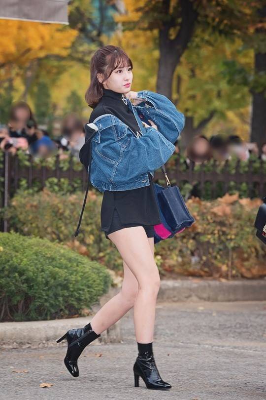 트와이스 모모 사복 | 인스티즈