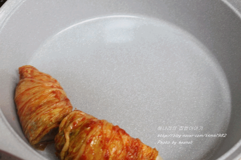 얼큰함! 칼칼함! 김치말이 삼겹살찜 gifjpg | 인스티즈