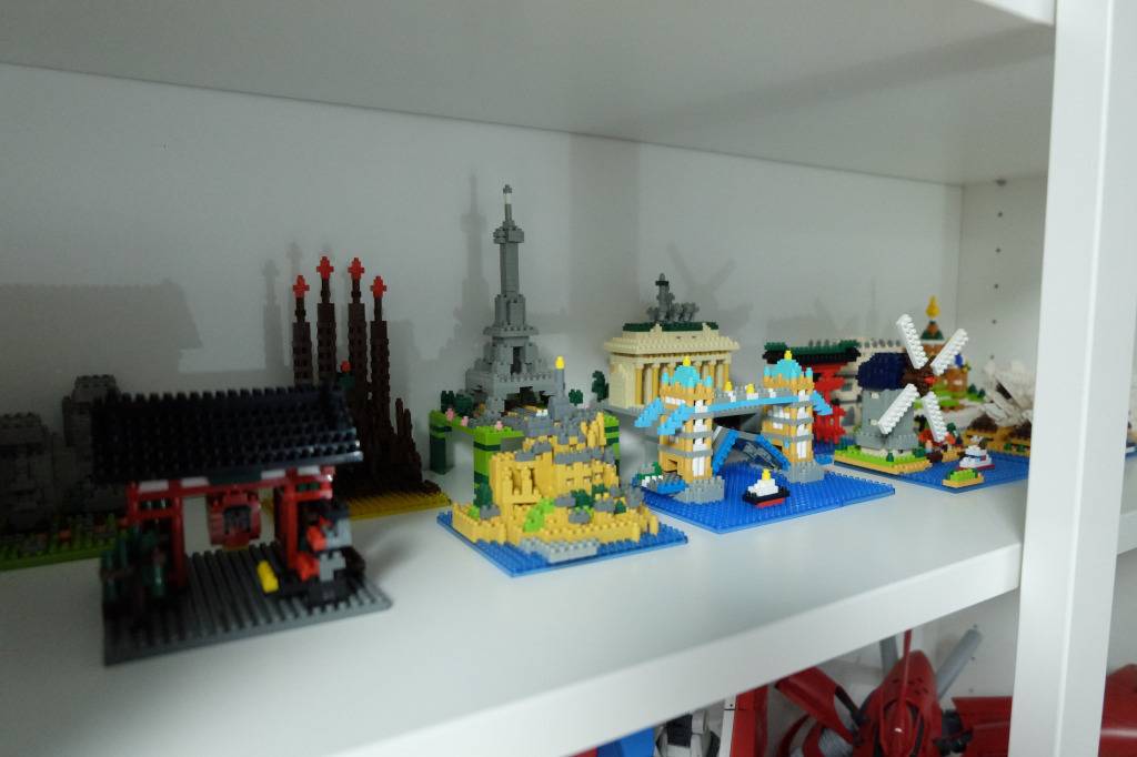 웹툰 데뷔 13년차 신인 변태 만화가 유부남의 집 | 인스티즈