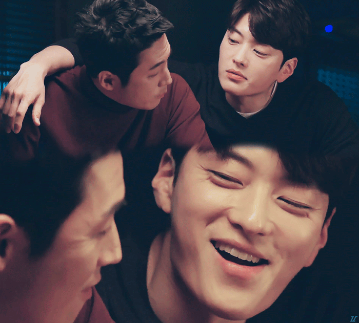 드라마 돈꽃 장혁과 케미 터지는 배우.GIF | 인스티즈