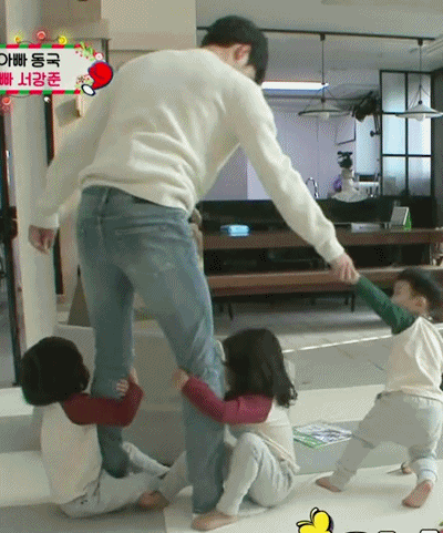 [슈돌] 설아수아대박이 만난 서강준.jpgif | 인스티즈