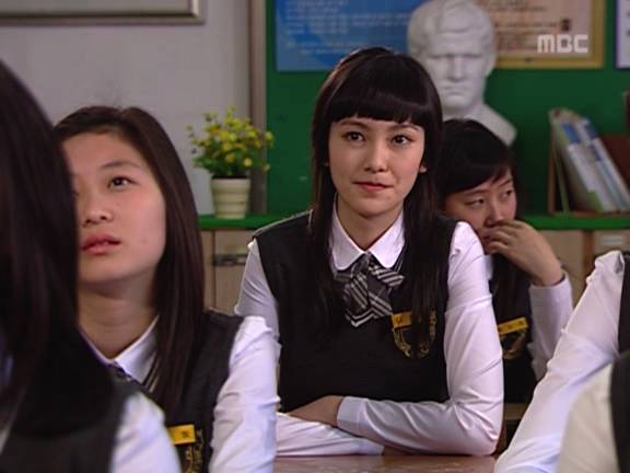 [거침없이하이킥] 짜리 강유미VS목돌이 나혜미.jpg | 인스티즈