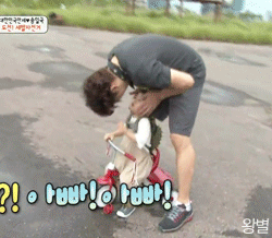 더블클릭을 하시면 이미지를 수정할 수 있습니다 알고보니 이름이 신의 한수 진짜 만세처럼 생긴 송만세ㅋㅋ.jpg(꾸러기상,할무니들이떡하나더줄상) | 인스티즈