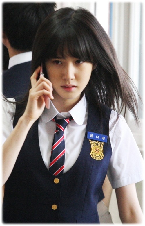 전형적인 중고딩때 일진 무리중에 꼭 있는 애들 (무릎꿇고들어오시긔) | 인스티즈