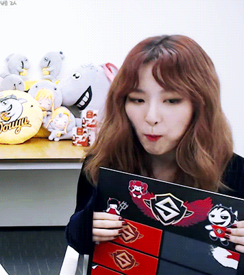 [레드벨벳] 김희철한테 소고기 얻어먹고 싶은 슬기 | 인스티즈