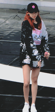 볼 때마다 놀라는 블랙핑크 리사 비율.jpg | 인스티즈