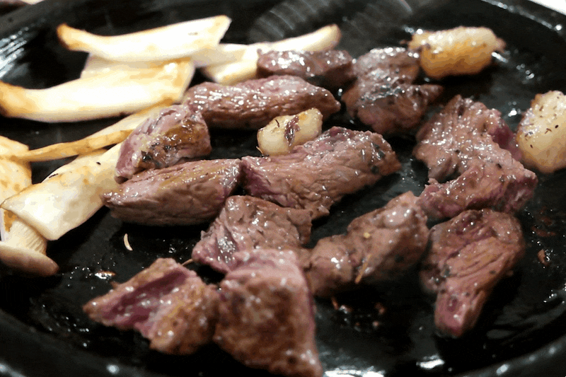 색다른 고기의 세계! 말고기구이 (+사이드) gifjpg | 인스티즈