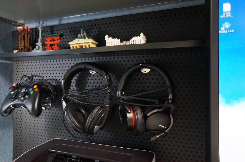 웹툰 데뷔 13년차 신인 변태 만화가 유부남의 집 | 인스티즈