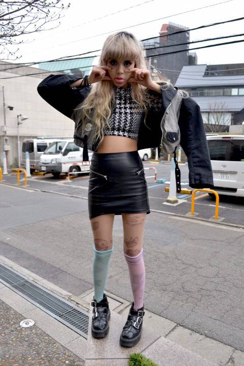 일본에서 타투 스타킹을 유행시킨 장본인 | 인스티즈